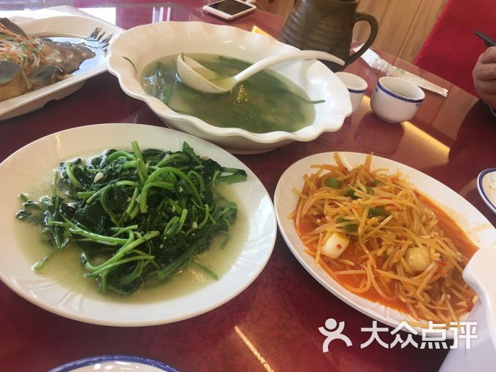 星空官网登录_金水区黄河路第一小学师生线上诗会第二期：向往美好绿色渴望回归校园