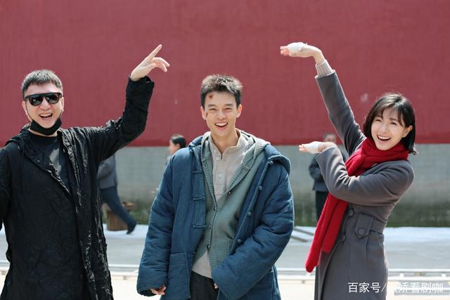 西蒙尼否认打伞侮辱裁判 马竞大将飞鞋蛋糕庆生‘xingkong体育官网登录’(图4) 西蒙尼否认打伞侮辱裁判 马竞大将飞鞋蛋糕庆生‘xingkong体育官网登录’(图4)