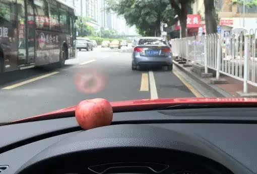 ‘星空官网登录’苏神公开敲打登贝莱:需更专注 为自己行为负责(图2) 星空体育官网