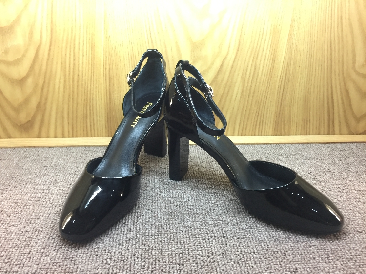 【星空体育官网】
足球教练的威信来自那里？能力 荣誉还是声望？