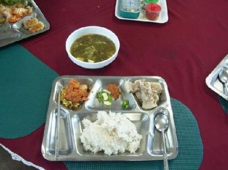 xingkong体育官网登录：为贫困生插上理想的翅膀——灌涨中心小学召开建档立卡贫困生理想教育会