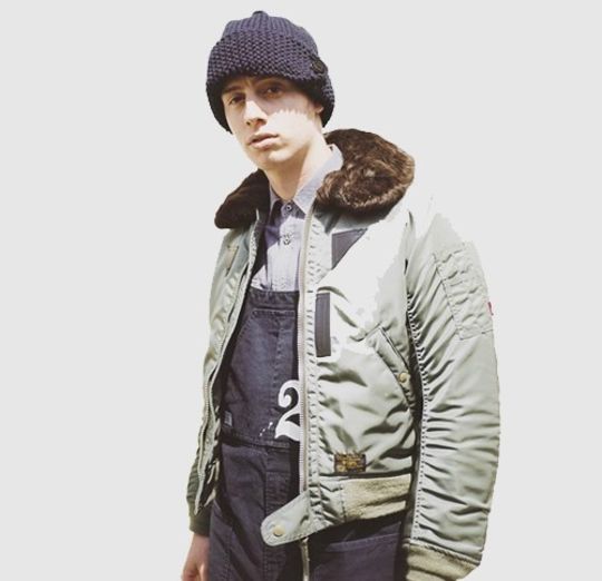 xingkong体育官网登录-把周总理的感人历史瞬间表现出来(图3)