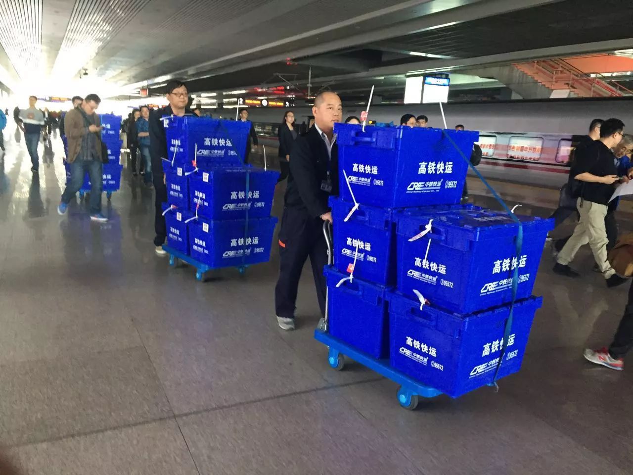 xingkong.com-用早教机学英语，单词发音不标准5岁娃被误导